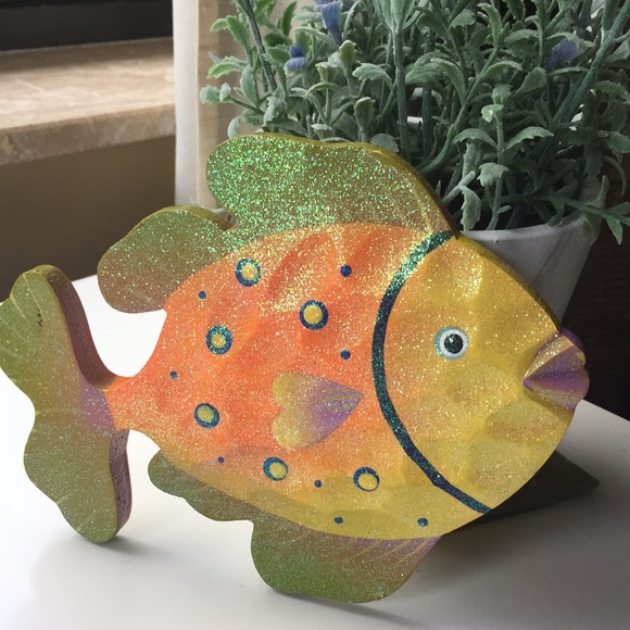 Wood fish plaque 🌿🐬 - Picture 2 of 7